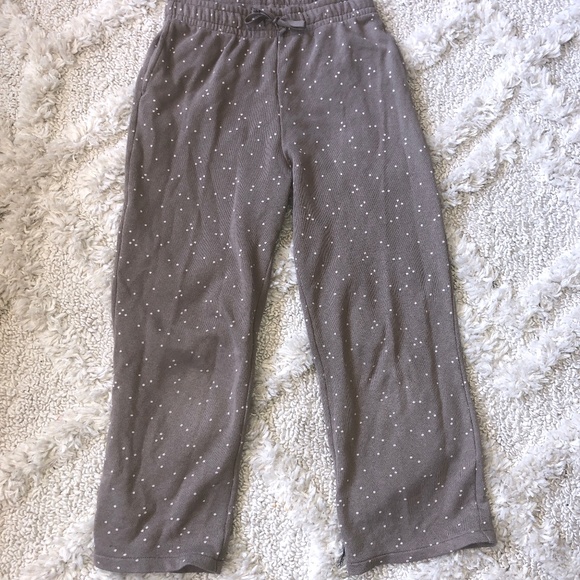 Pajama’s - Picture 2 of 7